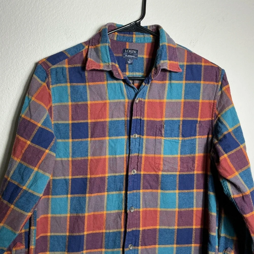 J. Crew Flannel Shirt Mens Small MultiColor Plaid Re-Imagined Cotton Button Down